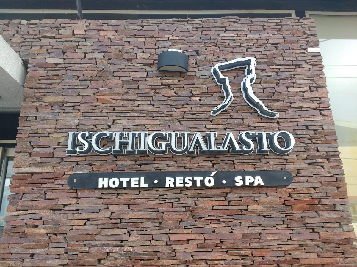 Hotel Ischigualasto ซานฮวน ภายนอก รูปภาพ